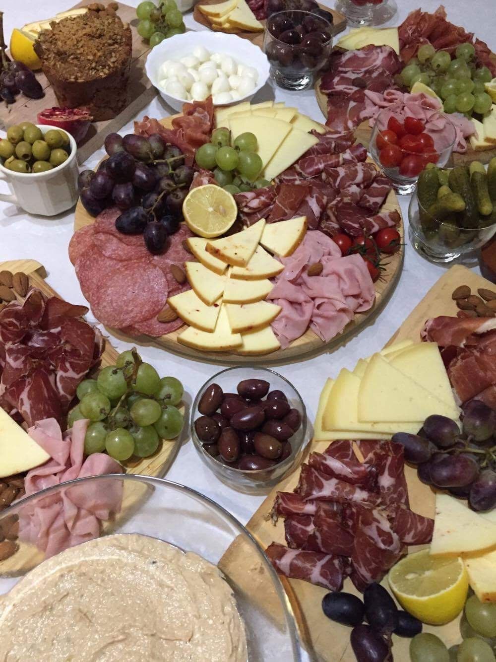 hadoka-party-plate-cheese-salami-platter 6.jpg